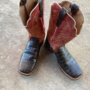 COPY - Lightly used outlaw Black caiman belly print boots 10.5 D